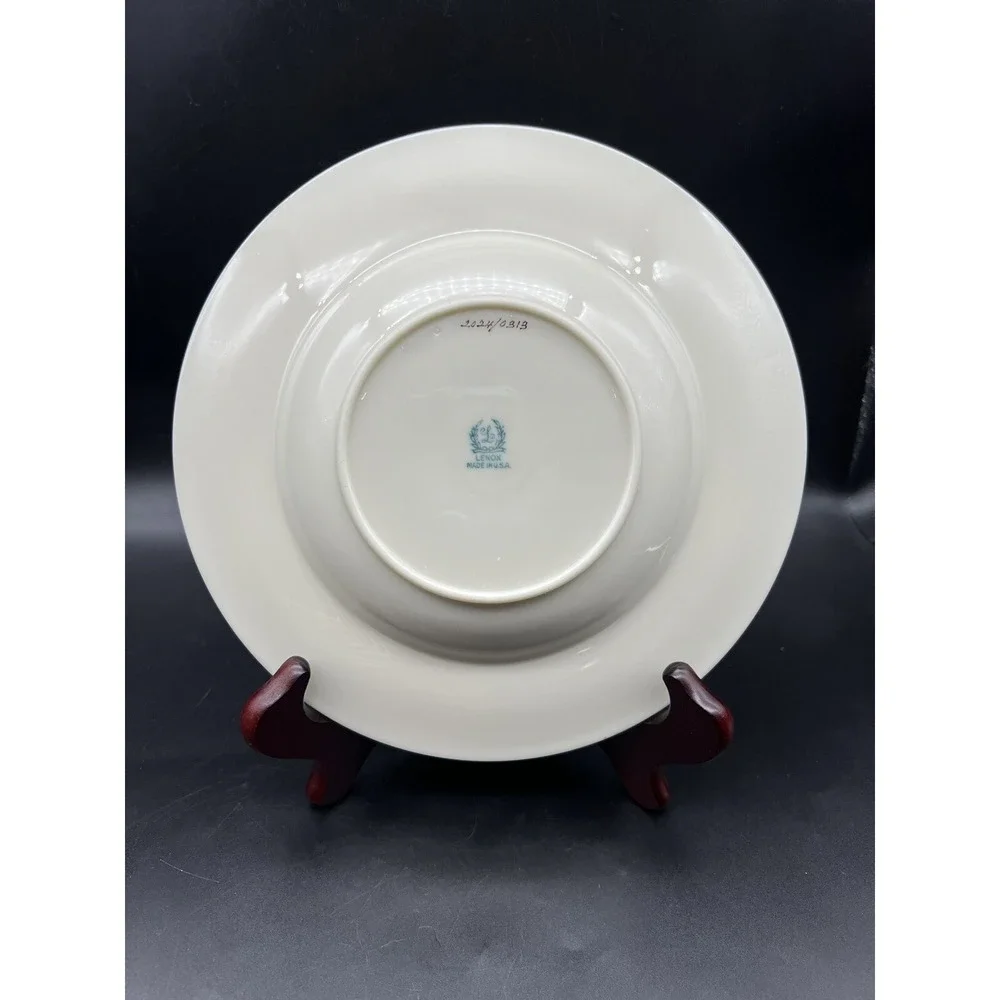 Vintage Lenox Golden Wreath Flat Rimmed Soup Bowl 8.25